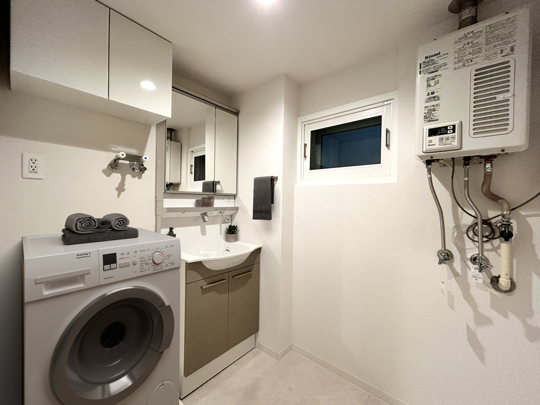 「静けさの中に、凛とした洗練を宿す。」